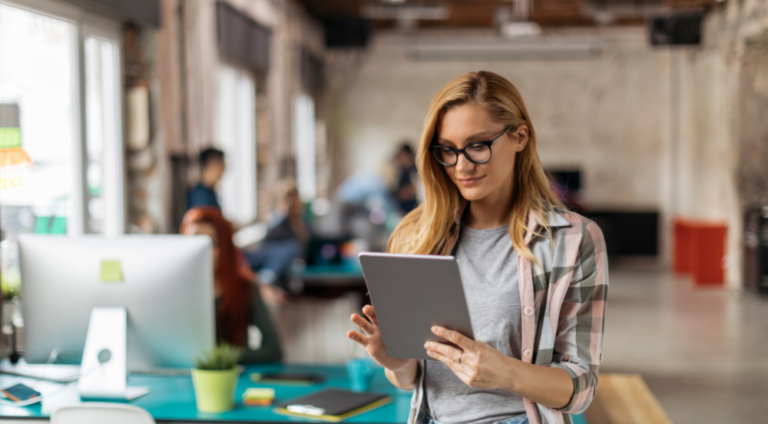 IT professional located in a office browsing for 2025 digital marketing opportunities in Stoke on Trent